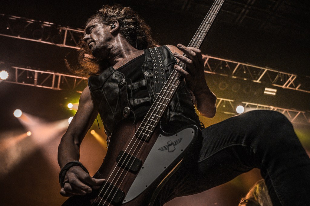 SAXON LIVE AT LE TRIANON, PARIS. LIVE REPORT IN&nbsp;ENGLISH