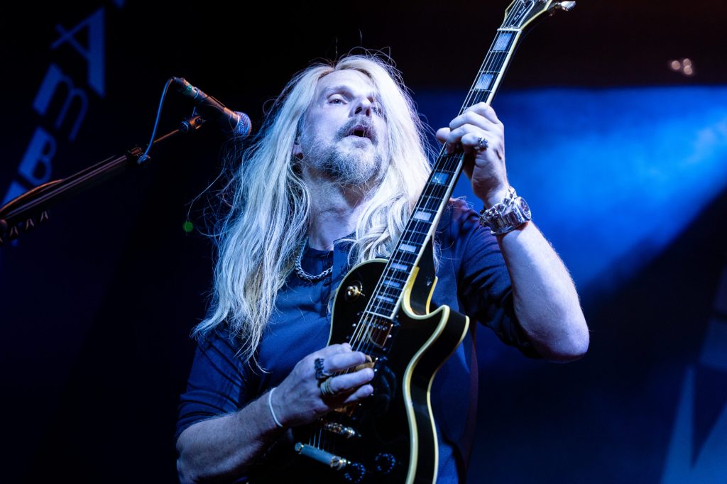 ELEGANT WEAPONS : LIVE AT THE ALHAMBRA,&nbsp;PARIS