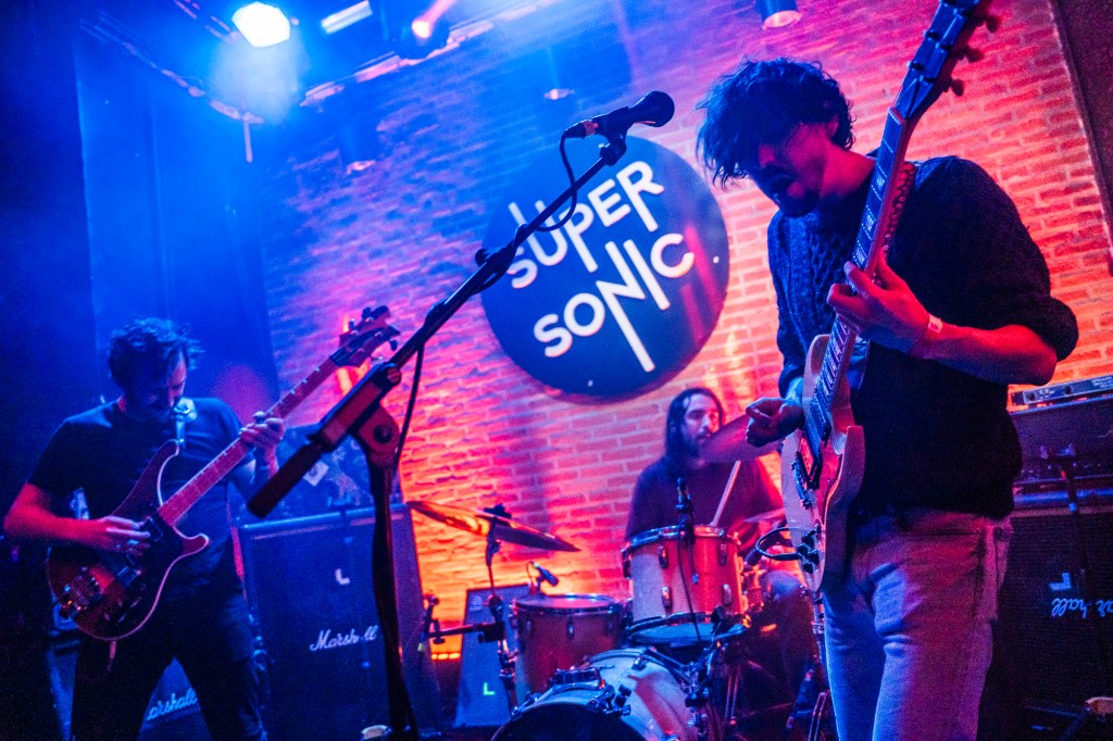 DECASIA AT SUPERSONIC