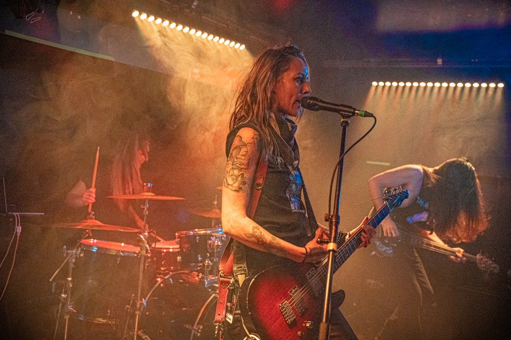 TARAH WHO? AT THE OLYMPIC&nbsp;CAFE