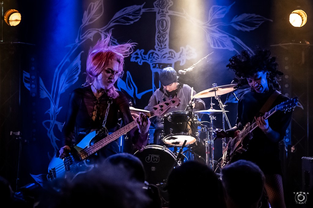 Grandma’s Ashes / Decasia / Witchorious, Issy-Les-Moulineaux